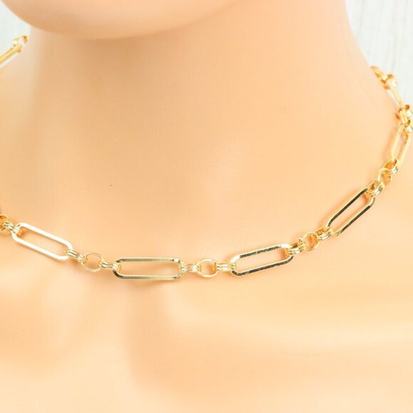 "Minimalist & Elegant Necklace Chain – Perfect for Women & Girls | UNVRC1516 - Picture 4 of 10